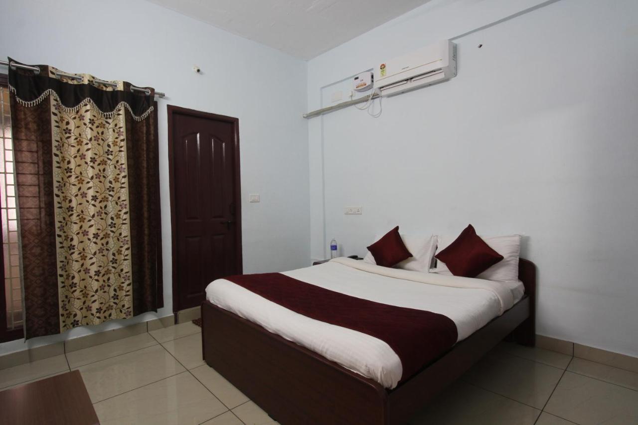 Lakshana Service Apartment - Big Temple Thanjavur Eksteriør bilde